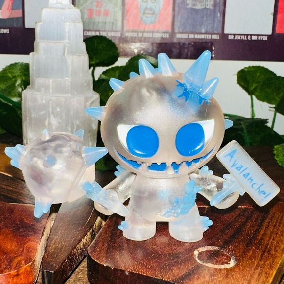 Funko FNAF Five Nights At Freddy’s Frostbite Mystery Mini Figure - Picture 1 of 6